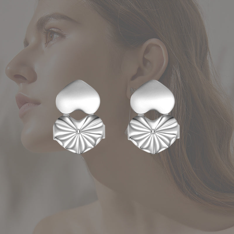 Earcéline™ – Den dolda lösningen för hängande örhängen
